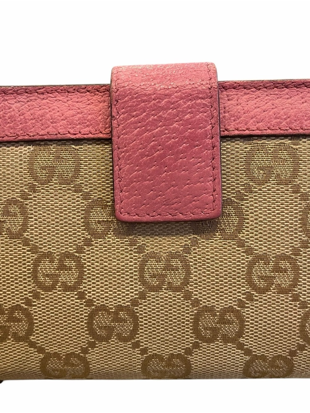 Gucci Beige GG Canvas Wallet with Pink Leather Trim - Picture 2 of 10